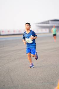 BIB: 50611
                            <button type="button" onclick="openModal(12156096)" class="btn btn-primary btn-sm float-right btn-popup" data-toggle="modal" data-target=".modal-high-quality">
                        <i class="fas fa-shopping-cart"></i> Add to Cart
                    </button>
                                            <button type="button" onclick="isThisMe(12156096, true)" class="btn btn-success btn-sm float-right btn-popup btn-isme hidden" data-toggle="tooltip" data-placement="bottom" title="นี่คือรูปของคุณใช่ไหม คลิกที่นี่เพื่อเอาเข้าอัลบั้ม">
                        <i class="fas fa-plus"></i> Add to album
                    </button>
                    <button type="button" onclick="isThisMe(12156096, false)" class="btn btn-warning btn-sm float-right btn-popup btn-isnotme hidden">
                        <i class="fas fa-ban"></i> Remove from album
                    </button>