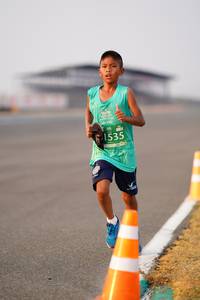 BIB: 1535
                            <button type="button" onclick="openModal(12137381)" class="btn btn-primary btn-sm float-right btn-popup" data-toggle="modal" data-target=".modal-high-quality">
                        <i class="fas fa-shopping-cart"></i> Add to Cart
                    </button>
                                            <button type="button" onclick="isThisMe(12137381, true)" class="btn btn-success btn-sm float-right btn-popup btn-isme hidden" data-toggle="tooltip" data-placement="bottom" title="นี่คือรูปของคุณใช่ไหม คลิกที่นี่เพื่อเอาเข้าอัลบั้ม">
                        <i class="fas fa-plus"></i> Add to album
                    </button>
                    <button type="button" onclick="isThisMe(12137381, false)" class="btn btn-warning btn-sm float-right btn-popup btn-isnotme hidden">
                        <i class="fas fa-ban"></i> Remove from album
                    </button>