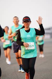 BIB: 029
                            <button type="button" onclick="openModal(12176316)" class="btn btn-primary btn-sm float-right btn-popup" data-toggle="modal" data-target=".modal-high-quality">
                        <i class="fas fa-shopping-cart"></i> Add to Cart
                    </button>
                                            <button type="button" onclick="isThisMe(12176316, true)" class="btn btn-success btn-sm float-right btn-popup btn-isme hidden" data-toggle="tooltip" data-placement="bottom" title="นี่คือรูปของคุณใช่ไหม คลิกที่นี่เพื่อเอาเข้าอัลบั้ม">
                        <i class="fas fa-plus"></i> Add to album
                    </button>
                    <button type="button" onclick="isThisMe(12176316, false)" class="btn btn-warning btn-sm float-right btn-popup btn-isnotme hidden">
                        <i class="fas fa-ban"></i> Remove from album
                    </button>