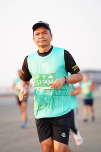 BIB: 51904
                            <button type="button" onclick="openModal(12160579)" class="btn btn-primary btn-sm float-right btn-popup" data-toggle="modal" data-target=".modal-high-quality">
                        <i class="fas fa-shopping-cart"></i> Add to Cart
                    </button>
                                            <button type="button" onclick="isThisMe(12160579, true)" class="btn btn-success btn-sm float-right btn-popup btn-isme hidden" data-toggle="tooltip" data-placement="bottom" title="นี่คือรูปของคุณใช่ไหม คลิกที่นี่เพื่อเอาเข้าอัลบั้ม">
                        <i class="fas fa-plus"></i> Add to album
                    </button>
                    <button type="button" onclick="isThisMe(12160579, false)" class="btn btn-warning btn-sm float-right btn-popup btn-isnotme hidden">
                        <i class="fas fa-ban"></i> Remove from album
                    </button>