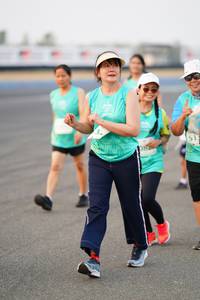 BIB: 
                            <button type="button" onclick="openModal(12280488)" class="btn btn-primary btn-sm float-right btn-popup" data-toggle="modal" data-target=".modal-high-quality">
                        <i class="fas fa-shopping-cart"></i> Add to Cart
                    </button>
                                            <button type="button" onclick="isThisMe(12280488, true)" class="btn btn-success btn-sm float-right btn-popup btn-isme hidden" data-toggle="tooltip" data-placement="bottom" title="นี่คือรูปของคุณใช่ไหม คลิกที่นี่เพื่อเอาเข้าอัลบั้ม">
                        <i class="fas fa-plus"></i> Add to album
                    </button>
                    <button type="button" onclick="isThisMe(12280488, false)" class="btn btn-warning btn-sm float-right btn-popup btn-isnotme hidden">
                        <i class="fas fa-ban"></i> Remove from album
                    </button>