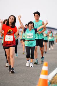 BIB: 51027, 51005
                            <button type="button" onclick="openModal(12201136)" class="btn btn-primary btn-sm float-right btn-popup" data-toggle="modal" data-target=".modal-high-quality">
                        <i class="fas fa-shopping-cart"></i> Add to Cart
                    </button>
                                            <button type="button" onclick="isThisMe(12201136, true)" class="btn btn-success btn-sm float-right btn-popup btn-isme hidden" data-toggle="tooltip" data-placement="bottom" title="นี่คือรูปของคุณใช่ไหม คลิกที่นี่เพื่อเอาเข้าอัลบั้ม">
                        <i class="fas fa-plus"></i> Add to album
                    </button>
                    <button type="button" onclick="isThisMe(12201136, false)" class="btn btn-warning btn-sm float-right btn-popup btn-isnotme hidden">
                        <i class="fas fa-ban"></i> Remove from album
                    </button>