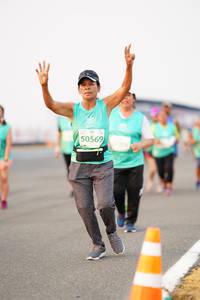 BIB: 50569
                            <button type="button" onclick="openModal(12277574)" class="btn btn-primary btn-sm float-right btn-popup" data-toggle="modal" data-target=".modal-high-quality">
                        <i class="fas fa-shopping-cart"></i> Add to Cart
                    </button>
                                            <button type="button" onclick="isThisMe(12277574, true)" class="btn btn-success btn-sm float-right btn-popup btn-isme hidden" data-toggle="tooltip" data-placement="bottom" title="นี่คือรูปของคุณใช่ไหม คลิกที่นี่เพื่อเอาเข้าอัลบั้ม">
                        <i class="fas fa-plus"></i> Add to album
                    </button>
                    <button type="button" onclick="isThisMe(12277574, false)" class="btn btn-warning btn-sm float-right btn-popup btn-isnotme hidden">
                        <i class="fas fa-ban"></i> Remove from album
                    </button>