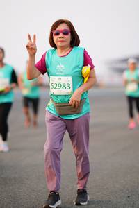 BIB: 52983
                            <button type="button" onclick="openModal(12178707)" class="btn btn-primary btn-sm float-right btn-popup" data-toggle="modal" data-target=".modal-high-quality">
                        <i class="fas fa-shopping-cart"></i> Add to Cart
                    </button>
                                            <button type="button" onclick="isThisMe(12178707, true)" class="btn btn-success btn-sm float-right btn-popup btn-isme hidden" data-toggle="tooltip" data-placement="bottom" title="นี่คือรูปของคุณใช่ไหม คลิกที่นี่เพื่อเอาเข้าอัลบั้ม">
                        <i class="fas fa-plus"></i> Add to album
                    </button>
                    <button type="button" onclick="isThisMe(12178707, false)" class="btn btn-warning btn-sm float-right btn-popup btn-isnotme hidden">
                        <i class="fas fa-ban"></i> Remove from album
                    </button>