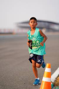 BIB: 1535
                            <button type="button" onclick="openModal(12137418)" class="btn btn-primary btn-sm float-right btn-popup" data-toggle="modal" data-target=".modal-high-quality">
                        <i class="fas fa-shopping-cart"></i> Add to Cart
                    </button>
                                            <button type="button" onclick="isThisMe(12137418, true)" class="btn btn-success btn-sm float-right btn-popup btn-isme hidden" data-toggle="tooltip" data-placement="bottom" title="นี่คือรูปของคุณใช่ไหม คลิกที่นี่เพื่อเอาเข้าอัลบั้ม">
                        <i class="fas fa-plus"></i> Add to album
                    </button>
                    <button type="button" onclick="isThisMe(12137418, false)" class="btn btn-warning btn-sm float-right btn-popup btn-isnotme hidden">
                        <i class="fas fa-ban"></i> Remove from album
                    </button>