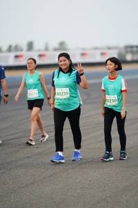 BIB: 50574, 80239, 80230
                            <button type="button" onclick="openModal(12289289)" class="btn btn-primary btn-sm float-right btn-popup" data-toggle="modal" data-target=".modal-high-quality">
                        <i class="fas fa-shopping-cart"></i> Add to Cart
                    </button>
                                            <button type="button" onclick="isThisMe(12289289, true)" class="btn btn-success btn-sm float-right btn-popup btn-isme hidden" data-toggle="tooltip" data-placement="bottom" title="นี่คือรูปของคุณใช่ไหม คลิกที่นี่เพื่อเอาเข้าอัลบั้ม">
                        <i class="fas fa-plus"></i> Add to album
                    </button>
                    <button type="button" onclick="isThisMe(12289289, false)" class="btn btn-warning btn-sm float-right btn-popup btn-isnotme hidden">
                        <i class="fas fa-ban"></i> Remove from album
                    </button>