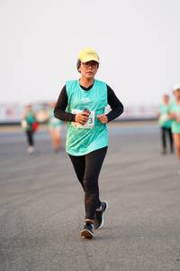 BIB: 
                            <button type="button" onclick="openModal(12180769)" class="btn btn-primary btn-sm float-right btn-popup" data-toggle="modal" data-target=".modal-high-quality">
                        <i class="fas fa-shopping-cart"></i> Add to Cart
                    </button>
                                            <button type="button" onclick="isThisMe(12180769, true)" class="btn btn-success btn-sm float-right btn-popup btn-isme hidden" data-toggle="tooltip" data-placement="bottom" title="นี่คือรูปของคุณใช่ไหม คลิกที่นี่เพื่อเอาเข้าอัลบั้ม">
                        <i class="fas fa-plus"></i> Add to album
                    </button>
                    <button type="button" onclick="isThisMe(12180769, false)" class="btn btn-warning btn-sm float-right btn-popup btn-isnotme hidden">
                        <i class="fas fa-ban"></i> Remove from album
                    </button>