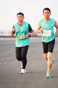 BIB: 5200
                            <button type="button" onclick="openModal(12162845)" class="btn btn-primary btn-sm float-right btn-popup" data-toggle="modal" data-target=".modal-high-quality">
                        <i class="fas fa-shopping-cart"></i> Add to Cart
                    </button>
                                            <button type="button" onclick="isThisMe(12162845, true)" class="btn btn-success btn-sm float-right btn-popup btn-isme hidden" data-toggle="tooltip" data-placement="bottom" title="นี่คือรูปของคุณใช่ไหม คลิกที่นี่เพื่อเอาเข้าอัลบั้ม">
                        <i class="fas fa-plus"></i> Add to album
                    </button>
                    <button type="button" onclick="isThisMe(12162845, false)" class="btn btn-warning btn-sm float-right btn-popup btn-isnotme hidden">
                        <i class="fas fa-ban"></i> Remove from album
                    </button>