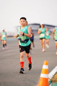 BIB: 50035
                            <button type="button" onclick="openModal(12173778)" class="btn btn-primary btn-sm float-right btn-popup" data-toggle="modal" data-target=".modal-high-quality">
                        <i class="fas fa-shopping-cart"></i> Add to Cart
                    </button>
                                            <button type="button" onclick="isThisMe(12173778, true)" class="btn btn-success btn-sm float-right btn-popup btn-isme hidden" data-toggle="tooltip" data-placement="bottom" title="นี่คือรูปของคุณใช่ไหม คลิกที่นี่เพื่อเอาเข้าอัลบั้ม">
                        <i class="fas fa-plus"></i> Add to album
                    </button>
                    <button type="button" onclick="isThisMe(12173778, false)" class="btn btn-warning btn-sm float-right btn-popup btn-isnotme hidden">
                        <i class="fas fa-ban"></i> Remove from album
                    </button>