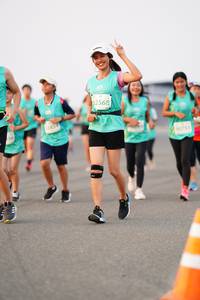 BIB: 2568, 2454, 0753
                            <button type="button" onclick="openModal(12201200)" class="btn btn-primary btn-sm float-right btn-popup" data-toggle="modal" data-target=".modal-high-quality">
                        <i class="fas fa-shopping-cart"></i> Add to Cart
                    </button>
                                            <button type="button" onclick="isThisMe(12201200, true)" class="btn btn-success btn-sm float-right btn-popup btn-isme hidden" data-toggle="tooltip" data-placement="bottom" title="นี่คือรูปของคุณใช่ไหม คลิกที่นี่เพื่อเอาเข้าอัลบั้ม">
                        <i class="fas fa-plus"></i> Add to album
                    </button>
                    <button type="button" onclick="isThisMe(12201200, false)" class="btn btn-warning btn-sm float-right btn-popup btn-isnotme hidden">
                        <i class="fas fa-ban"></i> Remove from album
                    </button>