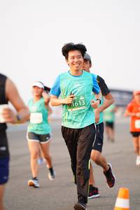 BIB: 1613
                            <button type="button" onclick="openModal(12166272)" class="btn btn-primary btn-sm float-right btn-popup" data-toggle="modal" data-target=".modal-high-quality">
                        <i class="fas fa-shopping-cart"></i> Add to Cart
                    </button>
                                            <button type="button" onclick="isThisMe(12166272, true)" class="btn btn-success btn-sm float-right btn-popup btn-isme hidden" data-toggle="tooltip" data-placement="bottom" title="นี่คือรูปของคุณใช่ไหม คลิกที่นี่เพื่อเอาเข้าอัลบั้ม">
                        <i class="fas fa-plus"></i> Add to album
                    </button>
                    <button type="button" onclick="isThisMe(12166272, false)" class="btn btn-warning btn-sm float-right btn-popup btn-isnotme hidden">
                        <i class="fas fa-ban"></i> Remove from album
                    </button>