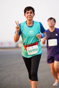 BIB: 50900
                            <button type="button" onclick="openModal(12176895)" class="btn btn-primary btn-sm float-right btn-popup" data-toggle="modal" data-target=".modal-high-quality">
                        <i class="fas fa-shopping-cart"></i> Add to Cart
                    </button>
                                            <button type="button" onclick="isThisMe(12176895, true)" class="btn btn-success btn-sm float-right btn-popup btn-isme hidden" data-toggle="tooltip" data-placement="bottom" title="นี่คือรูปของคุณใช่ไหม คลิกที่นี่เพื่อเอาเข้าอัลบั้ม">
                        <i class="fas fa-plus"></i> Add to album
                    </button>
                    <button type="button" onclick="isThisMe(12176895, false)" class="btn btn-warning btn-sm float-right btn-popup btn-isnotme hidden">
                        <i class="fas fa-ban"></i> Remove from album
                    </button>