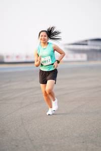 BIB: 0917
                            <button type="button" onclick="openModal(12157957)" class="btn btn-primary btn-sm float-right btn-popup" data-toggle="modal" data-target=".modal-high-quality">
                        <i class="fas fa-shopping-cart"></i> Add to Cart
                    </button>
                                            <button type="button" onclick="isThisMe(12157957, true)" class="btn btn-success btn-sm float-right btn-popup btn-isme hidden" data-toggle="tooltip" data-placement="bottom" title="นี่คือรูปของคุณใช่ไหม คลิกที่นี่เพื่อเอาเข้าอัลบั้ม">
                        <i class="fas fa-plus"></i> Add to album
                    </button>
                    <button type="button" onclick="isThisMe(12157957, false)" class="btn btn-warning btn-sm float-right btn-popup btn-isnotme hidden">
                        <i class="fas fa-ban"></i> Remove from album
                    </button>