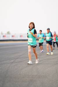 BIB: 0984
                            <button type="button" onclick="openModal(10490628)" class="btn btn-primary btn-sm float-right btn-popup" data-toggle="modal" data-target=".modal-high-quality">
                        <i class="fas fa-shopping-cart"></i> Add to Cart
                    </button>
                                            <button type="button" onclick="isThisMe(10490628, true)" class="btn btn-success btn-sm float-right btn-popup btn-isme hidden" data-toggle="tooltip" data-placement="bottom" title="นี่คือรูปของคุณใช่ไหม คลิกที่นี่เพื่อเอาเข้าอัลบั้ม">
                        <i class="fas fa-plus"></i> Add to album
                    </button>
                    <button type="button" onclick="isThisMe(10490628, false)" class="btn btn-warning btn-sm float-right btn-popup btn-isnotme hidden">
                        <i class="fas fa-ban"></i> Remove from album
                    </button>