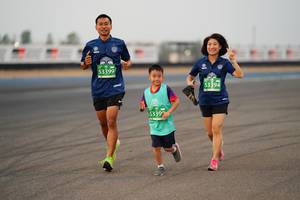 BIB: 53399, 53394, 5339
                            <button type="button" onclick="openModal(10525458)" class="btn btn-primary btn-sm float-right btn-popup" data-toggle="modal" data-target=".modal-high-quality">
                        <i class="fas fa-shopping-cart"></i> Add to Cart
                    </button>
                                            <button type="button" onclick="isThisMe(10525458, true)" class="btn btn-success btn-sm float-right btn-popup btn-isme hidden" data-toggle="tooltip" data-placement="bottom" title="นี่คือรูปของคุณใช่ไหม คลิกที่นี่เพื่อเอาเข้าอัลบั้ม">
                        <i class="fas fa-plus"></i> Add to album
                    </button>
                    <button type="button" onclick="isThisMe(10525458, false)" class="btn btn-warning btn-sm float-right btn-popup btn-isnotme hidden">
                        <i class="fas fa-ban"></i> Remove from album
                    </button>