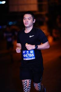 BIB: 52618
                            <button type="button" onclick="openModal(10473247)" class="btn btn-primary btn-sm float-right btn-popup" data-toggle="modal" data-target=".modal-high-quality">
                        <i class="fas fa-shopping-cart"></i> Add to Cart
                    </button>
                                            <button type="button" onclick="isThisMe(10473247, true)" class="btn btn-success btn-sm float-right btn-popup btn-isme hidden" data-toggle="tooltip" data-placement="bottom" title="นี่คือรูปของคุณใช่ไหม คลิกที่นี่เพื่อเอาเข้าอัลบั้ม">
                        <i class="fas fa-plus"></i> Add to album
                    </button>
                    <button type="button" onclick="isThisMe(10473247, false)" class="btn btn-warning btn-sm float-right btn-popup btn-isnotme hidden">
                        <i class="fas fa-ban"></i> Remove from album
                    </button>