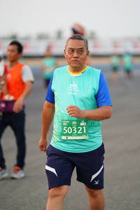 BIB: 50321
                            <button type="button" onclick="openModal(10513260)" class="btn btn-primary btn-sm float-right btn-popup" data-toggle="modal" data-target=".modal-high-quality">
                        <i class="fas fa-shopping-cart"></i> Add to Cart
                    </button>
                                            <button type="button" onclick="isThisMe(10513260, true)" class="btn btn-success btn-sm float-right btn-popup btn-isme hidden" data-toggle="tooltip" data-placement="bottom" title="นี่คือรูปของคุณใช่ไหม คลิกที่นี่เพื่อเอาเข้าอัลบั้ม">
                        <i class="fas fa-plus"></i> Add to album
                    </button>
                    <button type="button" onclick="isThisMe(10513260, false)" class="btn btn-warning btn-sm float-right btn-popup btn-isnotme hidden">
                        <i class="fas fa-ban"></i> Remove from album
                    </button>