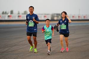 BIB: 53399, 53394, 53393
                            <button type="button" onclick="openModal(10525460)" class="btn btn-primary btn-sm float-right btn-popup" data-toggle="modal" data-target=".modal-high-quality">
                        <i class="fas fa-shopping-cart"></i> Add to Cart
                    </button>
                                            <button type="button" onclick="isThisMe(10525460, true)" class="btn btn-success btn-sm float-right btn-popup btn-isme hidden" data-toggle="tooltip" data-placement="bottom" title="นี่คือรูปของคุณใช่ไหม คลิกที่นี่เพื่อเอาเข้าอัลบั้ม">
                        <i class="fas fa-plus"></i> Add to album
                    </button>
                    <button type="button" onclick="isThisMe(10525460, false)" class="btn btn-warning btn-sm float-right btn-popup btn-isnotme hidden">
                        <i class="fas fa-ban"></i> Remove from album
                    </button>