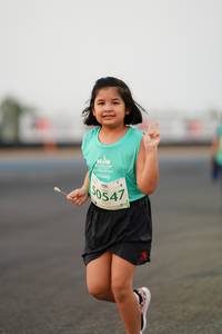 BIB: 0547
                            <button type="button" onclick="openModal(10524476)" class="btn btn-primary btn-sm float-right btn-popup" data-toggle="modal" data-target=".modal-high-quality">
                        <i class="fas fa-shopping-cart"></i> Add to Cart
                    </button>
                                            <button type="button" onclick="isThisMe(10524476, true)" class="btn btn-success btn-sm float-right btn-popup btn-isme hidden" data-toggle="tooltip" data-placement="bottom" title="นี่คือรูปของคุณใช่ไหม คลิกที่นี่เพื่อเอาเข้าอัลบั้ม">
                        <i class="fas fa-plus"></i> Add to album
                    </button>
                    <button type="button" onclick="isThisMe(10524476, false)" class="btn btn-warning btn-sm float-right btn-popup btn-isnotme hidden">
                        <i class="fas fa-ban"></i> Remove from album
                    </button>