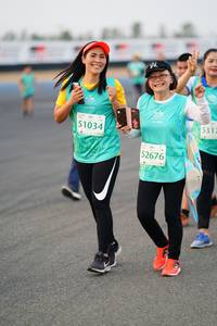 BIB: 5312, 51034, 52676
                            <button type="button" onclick="openModal(10509457)" class="btn btn-primary btn-sm float-right btn-popup" data-toggle="modal" data-target=".modal-high-quality">
                        <i class="fas fa-shopping-cart"></i> Add to Cart
                    </button>
                                            <button type="button" onclick="isThisMe(10509457, true)" class="btn btn-success btn-sm float-right btn-popup btn-isme hidden" data-toggle="tooltip" data-placement="bottom" title="นี่คือรูปของคุณใช่ไหม คลิกที่นี่เพื่อเอาเข้าอัลบั้ม">
                        <i class="fas fa-plus"></i> Add to album
                    </button>
                    <button type="button" onclick="isThisMe(10509457, false)" class="btn btn-warning btn-sm float-right btn-popup btn-isnotme hidden">
                        <i class="fas fa-ban"></i> Remove from album
                    </button>