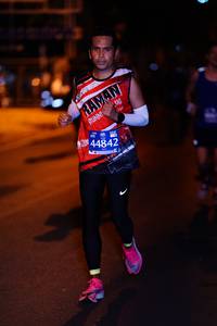 BIB: 1231
                            <button type="button" onclick="openModal(10490194)" class="btn btn-primary btn-sm float-right btn-popup" data-toggle="modal" data-target=".modal-high-quality">
                        <i class="fas fa-shopping-cart"></i> Add to Cart
                    </button>
                                            <button type="button" onclick="isThisMe(10490194, true)" class="btn btn-success btn-sm float-right btn-popup btn-isme hidden" data-toggle="tooltip" data-placement="bottom" title="นี่คือรูปของคุณใช่ไหม คลิกที่นี่เพื่อเอาเข้าอัลบั้ม">
                        <i class="fas fa-plus"></i> Add to album
                    </button>
                    <button type="button" onclick="isThisMe(10490194, false)" class="btn btn-warning btn-sm float-right btn-popup btn-isnotme hidden">
                        <i class="fas fa-ban"></i> Remove from album
                    </button>