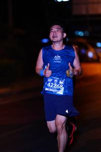 BIB: 0117, 2463
                            <button type="button" onclick="openModal(10454571)" class="btn btn-primary btn-sm float-right btn-popup" data-toggle="modal" data-target=".modal-high-quality">
                        <i class="fas fa-shopping-cart"></i> Add to Cart
                    </button>
                                            <button type="button" onclick="isThisMe(10454571, true)" class="btn btn-success btn-sm float-right btn-popup btn-isme hidden" data-toggle="tooltip" data-placement="bottom" title="นี่คือรูปของคุณใช่ไหม คลิกที่นี่เพื่อเอาเข้าอัลบั้ม">
                        <i class="fas fa-plus"></i> Add to album
                    </button>
                    <button type="button" onclick="isThisMe(10454571, false)" class="btn btn-warning btn-sm float-right btn-popup btn-isnotme hidden">
                        <i class="fas fa-ban"></i> Remove from album
                    </button>