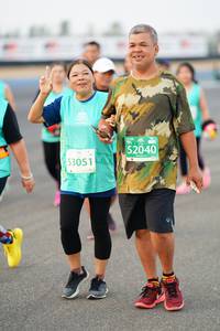 BIB: 52040, 53051
                            <button type="button" onclick="openModal(10513536)" class="btn btn-primary btn-sm float-right btn-popup" data-toggle="modal" data-target=".modal-high-quality">
                        <i class="fas fa-shopping-cart"></i> Add to Cart
                    </button>
                                            <button type="button" onclick="isThisMe(10513536, true)" class="btn btn-success btn-sm float-right btn-popup btn-isme hidden" data-toggle="tooltip" data-placement="bottom" title="นี่คือรูปของคุณใช่ไหม คลิกที่นี่เพื่อเอาเข้าอัลบั้ม">
                        <i class="fas fa-plus"></i> Add to album
                    </button>
                    <button type="button" onclick="isThisMe(10513536, false)" class="btn btn-warning btn-sm float-right btn-popup btn-isnotme hidden">
                        <i class="fas fa-ban"></i> Remove from album
                    </button>