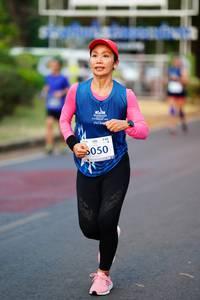 BIB: 140, 5050
                            <button type="button" onclick="openModal(11471918)" class="btn btn-primary btn-sm float-right btn-popup" data-toggle="modal" data-target=".modal-high-quality">
                        <i class="fas fa-shopping-cart"></i> Add to Cart
                    </button>
                                            <button type="button" onclick="isThisMe(11471918, true)" class="btn btn-success btn-sm float-right btn-popup btn-isme hidden" data-toggle="tooltip" data-placement="bottom" title="นี่คือรูปของคุณใช่ไหม คลิกที่นี่เพื่อเอาเข้าอัลบั้ม">
                        <i class="fas fa-plus"></i> Add to album
                    </button>
                    <button type="button" onclick="isThisMe(11471918, false)" class="btn btn-warning btn-sm float-right btn-popup btn-isnotme hidden">
                        <i class="fas fa-ban"></i> Remove from album
                    </button>