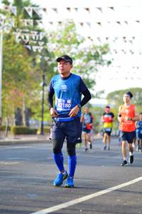 BIB: 260, 26578
                            <button type="button" onclick="openModal(11817809)" class="btn btn-primary btn-sm float-right btn-popup" data-toggle="modal" data-target=".modal-high-quality">
                        <i class="fas fa-shopping-cart"></i> Add to Cart
                    </button>
                                            <button type="button" onclick="isThisMe(11817809, true)" class="btn btn-success btn-sm float-right btn-popup btn-isme hidden" data-toggle="tooltip" data-placement="bottom" title="นี่คือรูปของคุณใช่ไหม คลิกที่นี่เพื่อเอาเข้าอัลบั้ม">
                        <i class="fas fa-plus"></i> Add to album
                    </button>
                    <button type="button" onclick="isThisMe(11817809, false)" class="btn btn-warning btn-sm float-right btn-popup btn-isnotme hidden">
                        <i class="fas fa-ban"></i> Remove from album
                    </button>
