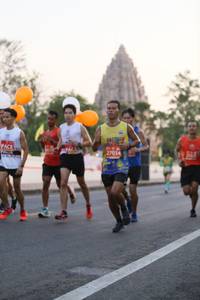 BIB: 27034
                            <button type="button" onclick="openModal(11125987)" class="btn btn-primary btn-sm float-right btn-popup" data-toggle="modal" data-target=".modal-high-quality">
                        <i class="fas fa-shopping-cart"></i> Add to Cart
                    </button>
                                            <button type="button" onclick="isThisMe(11125987, true)" class="btn btn-success btn-sm float-right btn-popup btn-isme hidden" data-toggle="tooltip" data-placement="bottom" title="นี่คือรูปของคุณใช่ไหม คลิกที่นี่เพื่อเอาเข้าอัลบั้ม">
                        <i class="fas fa-plus"></i> Add to album
                    </button>
                    <button type="button" onclick="isThisMe(11125987, false)" class="btn btn-warning btn-sm float-right btn-popup btn-isnotme hidden">
                        <i class="fas fa-ban"></i> Remove from album
                    </button>