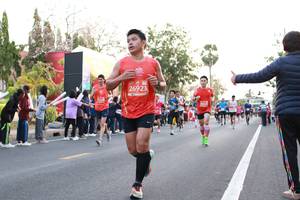 BIB: 26923
                            <button type="button" onclick="openModal(11043738)" class="btn btn-primary btn-sm float-right btn-popup" data-toggle="modal" data-target=".modal-high-quality">
                        <i class="fas fa-shopping-cart"></i> Add to Cart
                    </button>
                                            <button type="button" onclick="isThisMe(11043738, true)" class="btn btn-success btn-sm float-right btn-popup btn-isme hidden" data-toggle="tooltip" data-placement="bottom" title="นี่คือรูปของคุณใช่ไหม คลิกที่นี่เพื่อเอาเข้าอัลบั้ม">
                        <i class="fas fa-plus"></i> Add to album
                    </button>
                    <button type="button" onclick="isThisMe(11043738, false)" class="btn btn-warning btn-sm float-right btn-popup btn-isnotme hidden">
                        <i class="fas fa-ban"></i> Remove from album
                    </button>