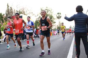 BIB: 44381, 410
                            <button type="button" onclick="openModal(11041876)" class="btn btn-primary btn-sm float-right btn-popup" data-toggle="modal" data-target=".modal-high-quality">
                        <i class="fas fa-shopping-cart"></i> Add to Cart
                    </button>
                                            <button type="button" onclick="isThisMe(11041876, true)" class="btn btn-success btn-sm float-right btn-popup btn-isme hidden" data-toggle="tooltip" data-placement="bottom" title="นี่คือรูปของคุณใช่ไหม คลิกที่นี่เพื่อเอาเข้าอัลบั้ม">
                        <i class="fas fa-plus"></i> Add to album
                    </button>
                    <button type="button" onclick="isThisMe(11041876, false)" class="btn btn-warning btn-sm float-right btn-popup btn-isnotme hidden">
                        <i class="fas fa-ban"></i> Remove from album
                    </button>