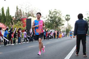 BIB: 25604
                            <button type="button" onclick="openModal(11029185)" class="btn btn-primary btn-sm float-right btn-popup" data-toggle="modal" data-target=".modal-high-quality">
                        <i class="fas fa-shopping-cart"></i> Add to Cart
                    </button>
                                            <button type="button" onclick="isThisMe(11029185, true)" class="btn btn-success btn-sm float-right btn-popup btn-isme hidden" data-toggle="tooltip" data-placement="bottom" title="นี่คือรูปของคุณใช่ไหม คลิกที่นี่เพื่อเอาเข้าอัลบั้ม">
                        <i class="fas fa-plus"></i> Add to album
                    </button>
                    <button type="button" onclick="isThisMe(11029185, false)" class="btn btn-warning btn-sm float-right btn-popup btn-isnotme hidden">
                        <i class="fas fa-ban"></i> Remove from album
                    </button>