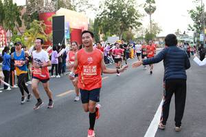 BIB: 676, 82158
                            <button type="button" onclick="openModal(11031598)" class="btn btn-primary btn-sm float-right btn-popup" data-toggle="modal" data-target=".modal-high-quality">
                        <i class="fas fa-shopping-cart"></i> Add to Cart
                    </button>
                                            <button type="button" onclick="isThisMe(11031598, true)" class="btn btn-success btn-sm float-right btn-popup btn-isme hidden" data-toggle="tooltip" data-placement="bottom" title="นี่คือรูปของคุณใช่ไหม คลิกที่นี่เพื่อเอาเข้าอัลบั้ม">
                        <i class="fas fa-plus"></i> Add to album
                    </button>
                    <button type="button" onclick="isThisMe(11031598, false)" class="btn btn-warning btn-sm float-right btn-popup btn-isnotme hidden">
                        <i class="fas fa-ban"></i> Remove from album
                    </button>