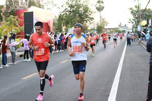 BIB: 21570, 21625
                            <button type="button" onclick="openModal(11035799)" class="btn btn-primary btn-sm float-right btn-popup" data-toggle="modal" data-target=".modal-high-quality">
                        <i class="fas fa-shopping-cart"></i> Add to Cart
                    </button>
                                            <button type="button" onclick="isThisMe(11035799, true)" class="btn btn-success btn-sm float-right btn-popup btn-isme hidden" data-toggle="tooltip" data-placement="bottom" title="นี่คือรูปของคุณใช่ไหม คลิกที่นี่เพื่อเอาเข้าอัลบั้ม">
                        <i class="fas fa-plus"></i> Add to album
                    </button>
                    <button type="button" onclick="isThisMe(11035799, false)" class="btn btn-warning btn-sm float-right btn-popup btn-isnotme hidden">
                        <i class="fas fa-ban"></i> Remove from album
                    </button>