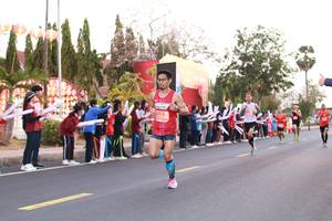 BIB: 25530
                            <button type="button" onclick="openModal(11023079)" class="btn btn-primary btn-sm float-right btn-popup" data-toggle="modal" data-target=".modal-high-quality">
                        <i class="fas fa-shopping-cart"></i> Add to Cart
                    </button>
                                            <button type="button" onclick="isThisMe(11023079, true)" class="btn btn-success btn-sm float-right btn-popup btn-isme hidden" data-toggle="tooltip" data-placement="bottom" title="นี่คือรูปของคุณใช่ไหม คลิกที่นี่เพื่อเอาเข้าอัลบั้ม">
                        <i class="fas fa-plus"></i> Add to album
                    </button>
                    <button type="button" onclick="isThisMe(11023079, false)" class="btn btn-warning btn-sm float-right btn-popup btn-isnotme hidden">
                        <i class="fas fa-ban"></i> Remove from album
                    </button>