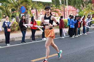 BIB: 23365
                            <button type="button" onclick="openModal(11034967)" class="btn btn-primary btn-sm float-right btn-popup" data-toggle="modal" data-target=".modal-high-quality">
                        <i class="fas fa-shopping-cart"></i> Add to Cart
                    </button>
                                            <button type="button" onclick="isThisMe(11034967, true)" class="btn btn-success btn-sm float-right btn-popup btn-isme hidden" data-toggle="tooltip" data-placement="bottom" title="นี่คือรูปของคุณใช่ไหม คลิกที่นี่เพื่อเอาเข้าอัลบั้ม">
                        <i class="fas fa-plus"></i> Add to album
                    </button>
                    <button type="button" onclick="isThisMe(11034967, false)" class="btn btn-warning btn-sm float-right btn-popup btn-isnotme hidden">
                        <i class="fas fa-ban"></i> Remove from album
                    </button>