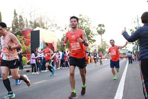 BIB: 5683, 20528, 25727
                            <button type="button" onclick="openModal(11042328)" class="btn btn-primary btn-sm float-right btn-popup" data-toggle="modal" data-target=".modal-high-quality">
                        <i class="fas fa-shopping-cart"></i> Add to Cart
                    </button>
                                            <button type="button" onclick="isThisMe(11042328, true)" class="btn btn-success btn-sm float-right btn-popup btn-isme hidden" data-toggle="tooltip" data-placement="bottom" title="นี่คือรูปของคุณใช่ไหม คลิกที่นี่เพื่อเอาเข้าอัลบั้ม">
                        <i class="fas fa-plus"></i> Add to album
                    </button>
                    <button type="button" onclick="isThisMe(11042328, false)" class="btn btn-warning btn-sm float-right btn-popup btn-isnotme hidden">
                        <i class="fas fa-ban"></i> Remove from album
                    </button>