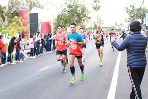BIB: 21145, 22089
                            <button type="button" onclick="openModal(11026845)" class="btn btn-primary btn-sm float-right btn-popup" data-toggle="modal" data-target=".modal-high-quality">
                        <i class="fas fa-shopping-cart"></i> Add to Cart
                    </button>
                                            <button type="button" onclick="isThisMe(11026845, true)" class="btn btn-success btn-sm float-right btn-popup btn-isme hidden" data-toggle="tooltip" data-placement="bottom" title="นี่คือรูปของคุณใช่ไหม คลิกที่นี่เพื่อเอาเข้าอัลบั้ม">
                        <i class="fas fa-plus"></i> Add to album
                    </button>
                    <button type="button" onclick="isThisMe(11026845, false)" class="btn btn-warning btn-sm float-right btn-popup btn-isnotme hidden">
                        <i class="fas fa-ban"></i> Remove from album
                    </button>