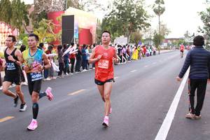 BIB: 26586, 0154, 40486
                            <button type="button" onclick="openModal(11024730)" class="btn btn-primary btn-sm float-right btn-popup" data-toggle="modal" data-target=".modal-high-quality">
                        <i class="fas fa-shopping-cart"></i> Add to Cart
                    </button>
                                            <button type="button" onclick="isThisMe(11024730, true)" class="btn btn-success btn-sm float-right btn-popup btn-isme hidden" data-toggle="tooltip" data-placement="bottom" title="นี่คือรูปของคุณใช่ไหม คลิกที่นี่เพื่อเอาเข้าอัลบั้ม">
                        <i class="fas fa-plus"></i> Add to album
                    </button>
                    <button type="button" onclick="isThisMe(11024730, false)" class="btn btn-warning btn-sm float-right btn-popup btn-isnotme hidden">
                        <i class="fas fa-ban"></i> Remove from album
                    </button>