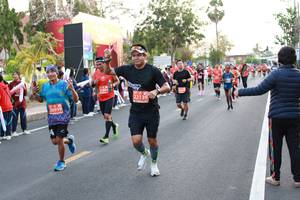 BIB: 2434, 22139, 26939
                            <button type="button" onclick="openModal(11506515)" class="btn btn-primary btn-sm float-right btn-popup" data-toggle="modal" data-target=".modal-high-quality">
                        <i class="fas fa-shopping-cart"></i> Add to Cart
                    </button>
                                            <button type="button" onclick="isThisMe(11506515, true)" class="btn btn-success btn-sm float-right btn-popup btn-isme hidden" data-toggle="tooltip" data-placement="bottom" title="นี่คือรูปของคุณใช่ไหม คลิกที่นี่เพื่อเอาเข้าอัลบั้ม">
                        <i class="fas fa-plus"></i> Add to album
                    </button>
                    <button type="button" onclick="isThisMe(11506515, false)" class="btn btn-warning btn-sm float-right btn-popup btn-isnotme hidden">
                        <i class="fas fa-ban"></i> Remove from album
                    </button>