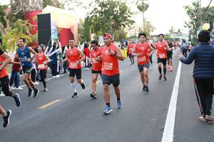 BIB: 21766
                            <button type="button" onclick="openModal(11506215)" class="btn btn-primary btn-sm float-right btn-popup" data-toggle="modal" data-target=".modal-high-quality">
                        <i class="fas fa-shopping-cart"></i> Add to Cart
                    </button>
                                            <button type="button" onclick="isThisMe(11506215, true)" class="btn btn-success btn-sm float-right btn-popup btn-isme hidden" data-toggle="tooltip" data-placement="bottom" title="นี่คือรูปของคุณใช่ไหม คลิกที่นี่เพื่อเอาเข้าอัลบั้ม">
                        <i class="fas fa-plus"></i> Add to album
                    </button>
                    <button type="button" onclick="isThisMe(11506215, false)" class="btn btn-warning btn-sm float-right btn-popup btn-isnotme hidden">
                        <i class="fas fa-ban"></i> Remove from album
                    </button>
