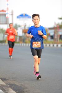 BIB: 20297
                            <button type="button" onclick="openModal(11402130)" class="btn btn-primary btn-sm float-right btn-popup" data-toggle="modal" data-target=".modal-high-quality">
                        <i class="fas fa-shopping-cart"></i> Add to Cart
                    </button>
                                            <button type="button" onclick="isThisMe(11402130, true)" class="btn btn-success btn-sm float-right btn-popup btn-isme hidden" data-toggle="tooltip" data-placement="bottom" title="นี่คือรูปของคุณใช่ไหม คลิกที่นี่เพื่อเอาเข้าอัลบั้ม">
                        <i class="fas fa-plus"></i> Add to album
                    </button>
                    <button type="button" onclick="isThisMe(11402130, false)" class="btn btn-warning btn-sm float-right btn-popup btn-isnotme hidden">
                        <i class="fas fa-ban"></i> Remove from album
                    </button>