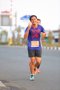 BIB: 20148
                            <button type="button" onclick="openModal(11397672)" class="btn btn-primary btn-sm float-right btn-popup" data-toggle="modal" data-target=".modal-high-quality">
                        <i class="fas fa-shopping-cart"></i> Add to Cart
                    </button>
                                            <button type="button" onclick="isThisMe(11397672, true)" class="btn btn-success btn-sm float-right btn-popup btn-isme hidden" data-toggle="tooltip" data-placement="bottom" title="นี่คือรูปของคุณใช่ไหม คลิกที่นี่เพื่อเอาเข้าอัลบั้ม">
                        <i class="fas fa-plus"></i> Add to album
                    </button>
                    <button type="button" onclick="isThisMe(11397672, false)" class="btn btn-warning btn-sm float-right btn-popup btn-isnotme hidden">
                        <i class="fas fa-ban"></i> Remove from album
                    </button>