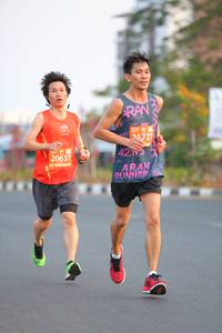 BIB: 21721, 421, 20637
                            <button type="button" onclick="openModal(11395876)" class="btn btn-primary btn-sm float-right btn-popup" data-toggle="modal" data-target=".modal-high-quality">
                        <i class="fas fa-shopping-cart"></i> Add to Cart
                    </button>
                                            <button type="button" onclick="isThisMe(11395876, true)" class="btn btn-success btn-sm float-right btn-popup btn-isme hidden" data-toggle="tooltip" data-placement="bottom" title="นี่คือรูปของคุณใช่ไหม คลิกที่นี่เพื่อเอาเข้าอัลบั้ม">
                        <i class="fas fa-plus"></i> Add to album
                    </button>
                    <button type="button" onclick="isThisMe(11395876, false)" class="btn btn-warning btn-sm float-right btn-popup btn-isnotme hidden">
                        <i class="fas fa-ban"></i> Remove from album
                    </button>