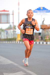 BIB: 25630
                            <button type="button" onclick="openModal(10678927)" class="btn btn-primary btn-sm float-right btn-popup" data-toggle="modal" data-target=".modal-high-quality">
                        <i class="fas fa-shopping-cart"></i> Add to Cart
                    </button>
                                            <button type="button" onclick="isThisMe(10678927, true)" class="btn btn-success btn-sm float-right btn-popup btn-isme hidden" data-toggle="tooltip" data-placement="bottom" title="นี่คือรูปของคุณใช่ไหม คลิกที่นี่เพื่อเอาเข้าอัลบั้ม">
                        <i class="fas fa-plus"></i> Add to album
                    </button>
                    <button type="button" onclick="isThisMe(10678927, false)" class="btn btn-warning btn-sm float-right btn-popup btn-isnotme hidden">
                        <i class="fas fa-ban"></i> Remove from album
                    </button>