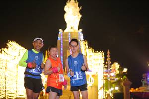 BIB: 071, 0112
                            <button type="button" onclick="openModal(10620143)" class="btn btn-primary btn-sm float-right btn-popup" data-toggle="modal" data-target=".modal-high-quality">
                        <i class="fas fa-shopping-cart"></i> Add to Cart
                    </button>
                                            <button type="button" onclick="isThisMe(10620143, true)" class="btn btn-success btn-sm float-right btn-popup btn-isme hidden" data-toggle="tooltip" data-placement="bottom" title="นี่คือรูปของคุณใช่ไหม คลิกที่นี่เพื่อเอาเข้าอัลบั้ม">
                        <i class="fas fa-plus"></i> Add to album
                    </button>
                    <button type="button" onclick="isThisMe(10620143, false)" class="btn btn-warning btn-sm float-right btn-popup btn-isnotme hidden">
                        <i class="fas fa-ban"></i> Remove from album
                    </button>