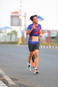 BIB: 20148
                            <button type="button" onclick="openModal(11397619)" class="btn btn-primary btn-sm float-right btn-popup" data-toggle="modal" data-target=".modal-high-quality">
                        <i class="fas fa-shopping-cart"></i> Add to Cart
                    </button>
                                            <button type="button" onclick="isThisMe(11397619, true)" class="btn btn-success btn-sm float-right btn-popup btn-isme hidden" data-toggle="tooltip" data-placement="bottom" title="นี่คือรูปของคุณใช่ไหม คลิกที่นี่เพื่อเอาเข้าอัลบั้ม">
                        <i class="fas fa-plus"></i> Add to album
                    </button>
                    <button type="button" onclick="isThisMe(11397619, false)" class="btn btn-warning btn-sm float-right btn-popup btn-isnotme hidden">
                        <i class="fas fa-ban"></i> Remove from album
                    </button>