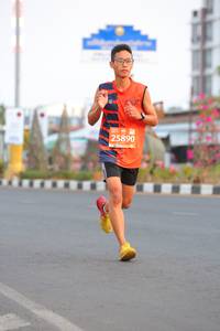 BIB: 25890
                            <button type="button" onclick="openModal(11383385)" class="btn btn-primary btn-sm float-right btn-popup" data-toggle="modal" data-target=".modal-high-quality">
                        <i class="fas fa-shopping-cart"></i> Add to Cart
                    </button>
                                            <button type="button" onclick="isThisMe(11383385, true)" class="btn btn-success btn-sm float-right btn-popup btn-isme hidden" data-toggle="tooltip" data-placement="bottom" title="นี่คือรูปของคุณใช่ไหม คลิกที่นี่เพื่อเอาเข้าอัลบั้ม">
                        <i class="fas fa-plus"></i> Add to album
                    </button>
                    <button type="button" onclick="isThisMe(11383385, false)" class="btn btn-warning btn-sm float-right btn-popup btn-isnotme hidden">
                        <i class="fas fa-ban"></i> Remove from album
                    </button>