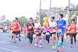 BIB: 100, 2267, 20154, 21238, 590
                            <button type="button" onclick="openModal(12825039)" class="btn btn-primary btn-sm float-right btn-popup" data-toggle="modal" data-target=".modal-high-quality">
                        <i class="fas fa-shopping-cart"></i> Add to Cart
                    </button>
                                            <button type="button" onclick="isThisMe(12825039, true)" class="btn btn-success btn-sm float-right btn-popup btn-isme hidden" data-toggle="tooltip" data-placement="bottom" title="นี่คือรูปของคุณใช่ไหม คลิกที่นี่เพื่อเอาเข้าอัลบั้ม">
                        <i class="fas fa-plus"></i> Add to album
                    </button>
                    <button type="button" onclick="isThisMe(12825039, false)" class="btn btn-warning btn-sm float-right btn-popup btn-isnotme hidden">
                        <i class="fas fa-ban"></i> Remove from album
                    </button>
